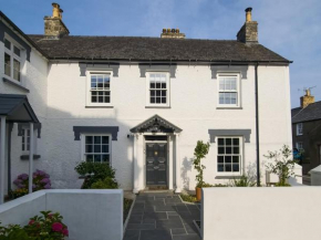 Major House- Luxury Pembrokeshire Coastal Getaway
